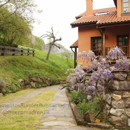 Rurales Buenamadre Apartment Pola de Somiedo