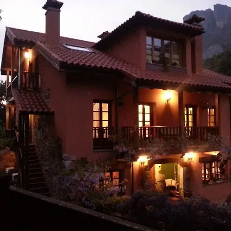 Rurales Buenamadre Apartment *
