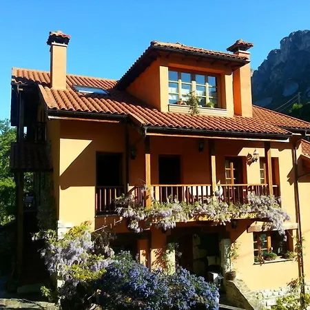 Rurales Buenamadre Apartment *