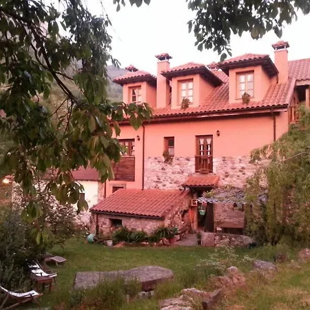 Rurales Buenamadre Pola de Somiedo