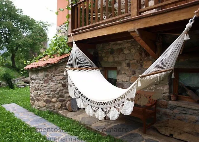 Rurales Buenamadre * Pola de Somiedo